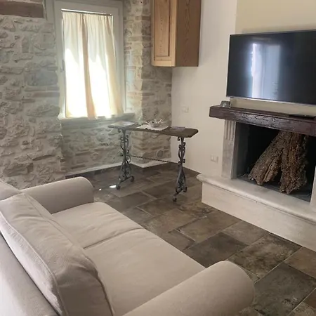 Le Dimore Nel Borgo Bed & Breakfast