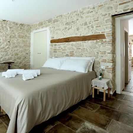 فندق مبيت وإفطار Le Dimore Nel Borgo 4*