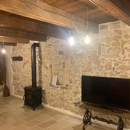 Le Dimore Nel Borgo فندق مبيت وإفطار بيسكوكوستانزو