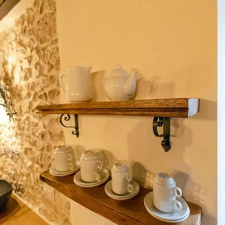 Le Dimore Nel Borgo Bed & Breakfast