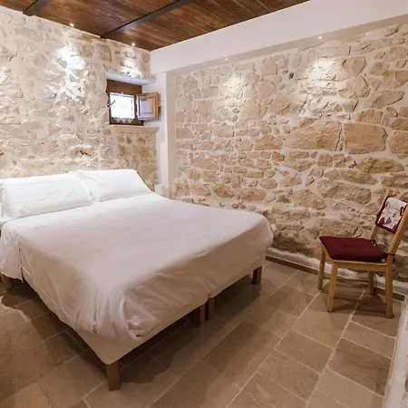 Le Dimore Nel Borgo فندق مبيت وإفطار بيسكوكوستانزو