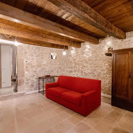Le Dimore Nel Borgo Bed & Breakfast *